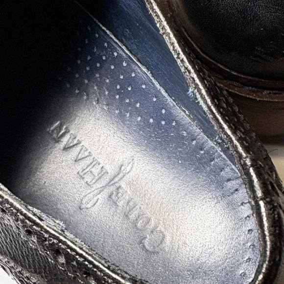 Cole Haan size 10 Black Leather Men's Oxfords with Green Laces soles 22